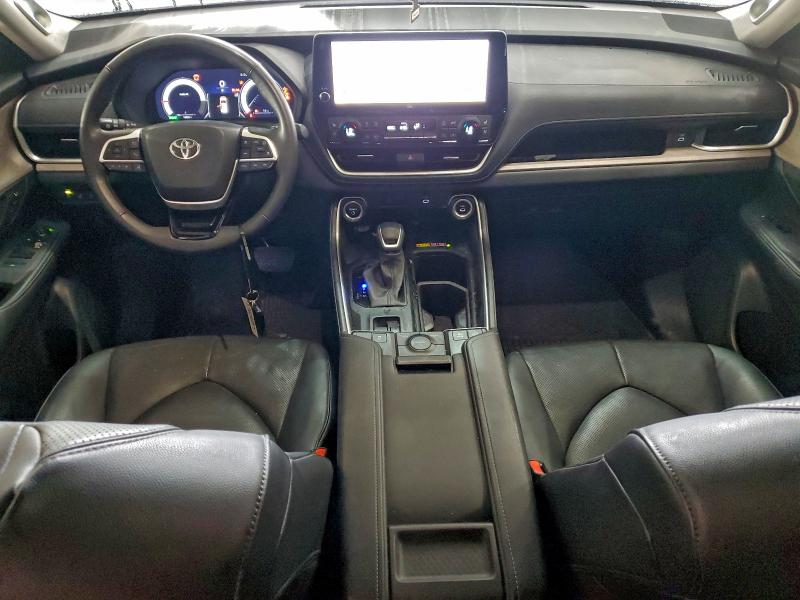 2025 TOYOTA GRAND HIGH #3305369331