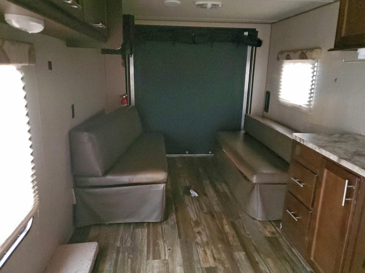 Lot #3298121150 2015 WILDWOOD GREY WOLF