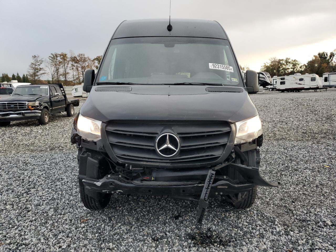 MERCEDES-BENZ SPRINTER 2500/3500