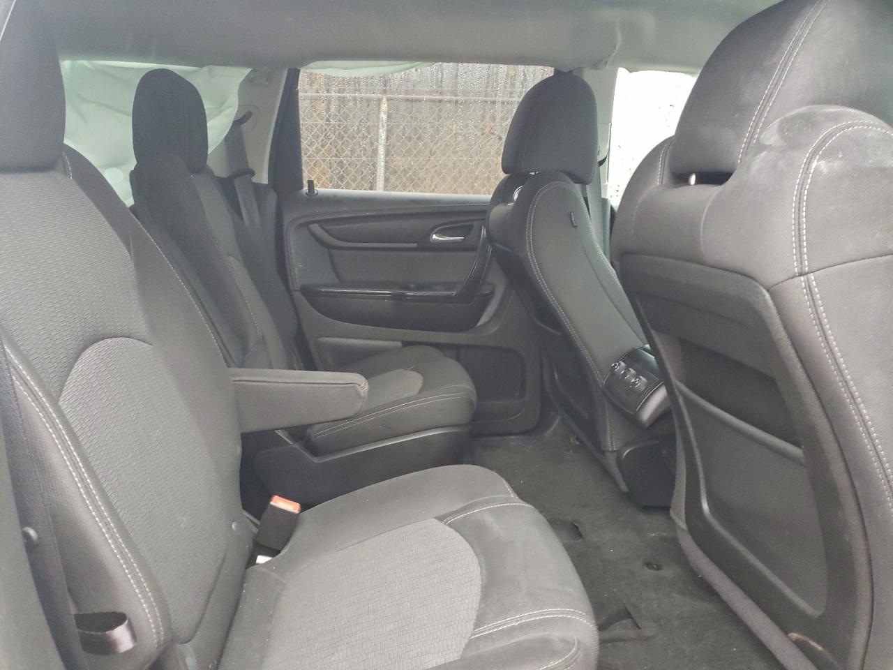 CHEVROLET TRAVERSE LT