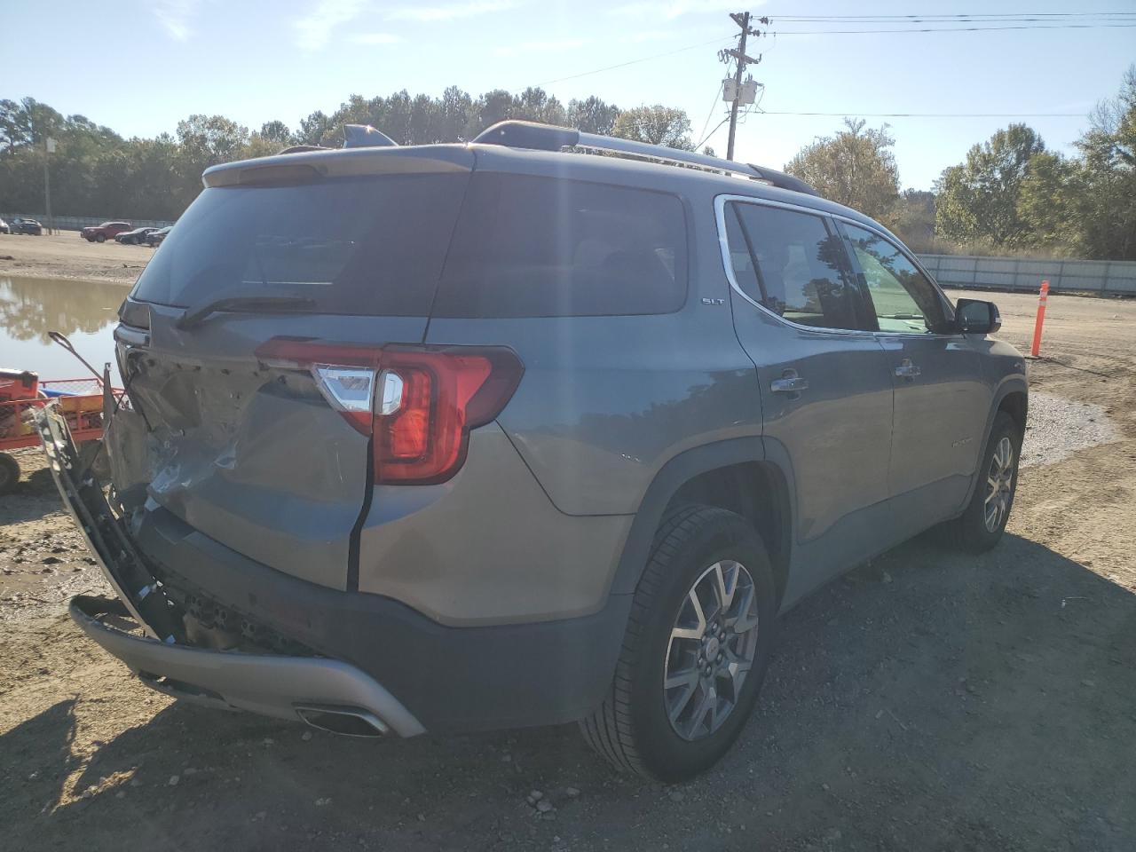 GMC ACADIA SLT