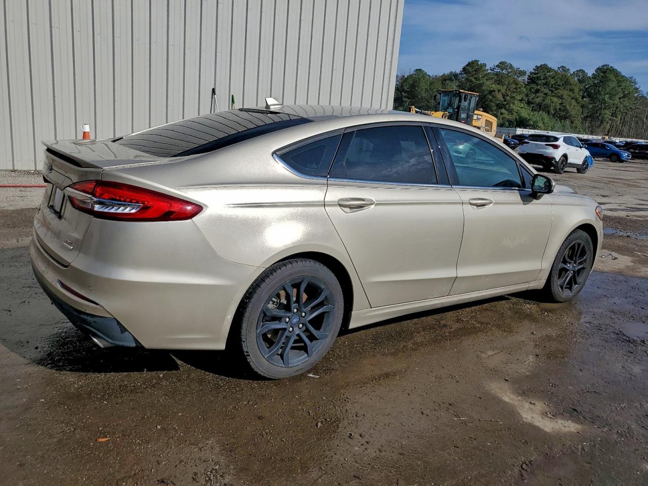 FORD FUSION SE