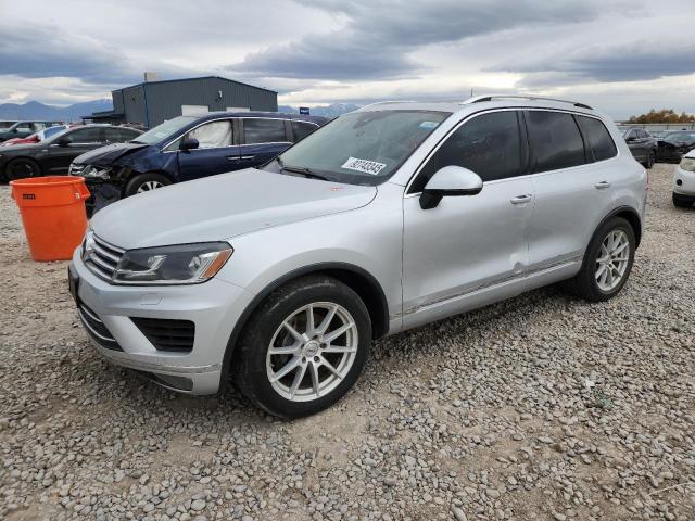 2016 VOLKSWAGEN TOUAREG SP #3293401048