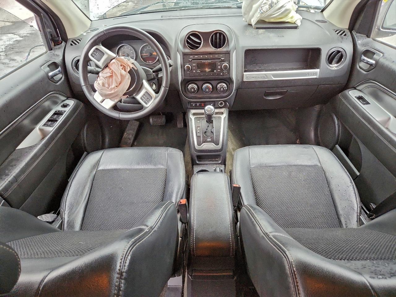 Lot #3315970098 2017 JEEP COMPASS LA