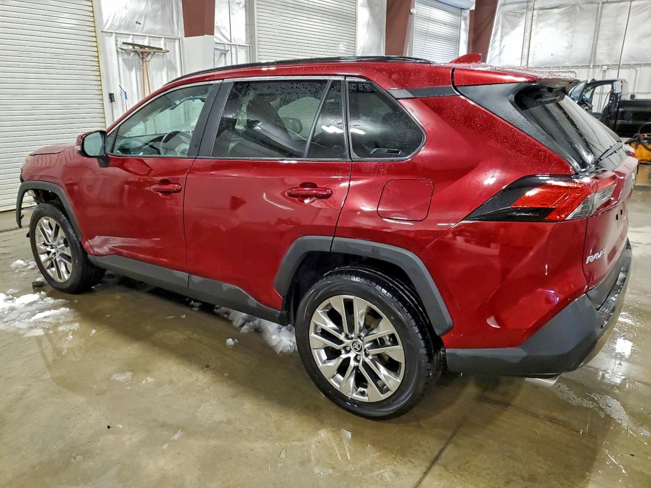 Lot #3317725065 2021 TOYOTA RAV4 XLE P