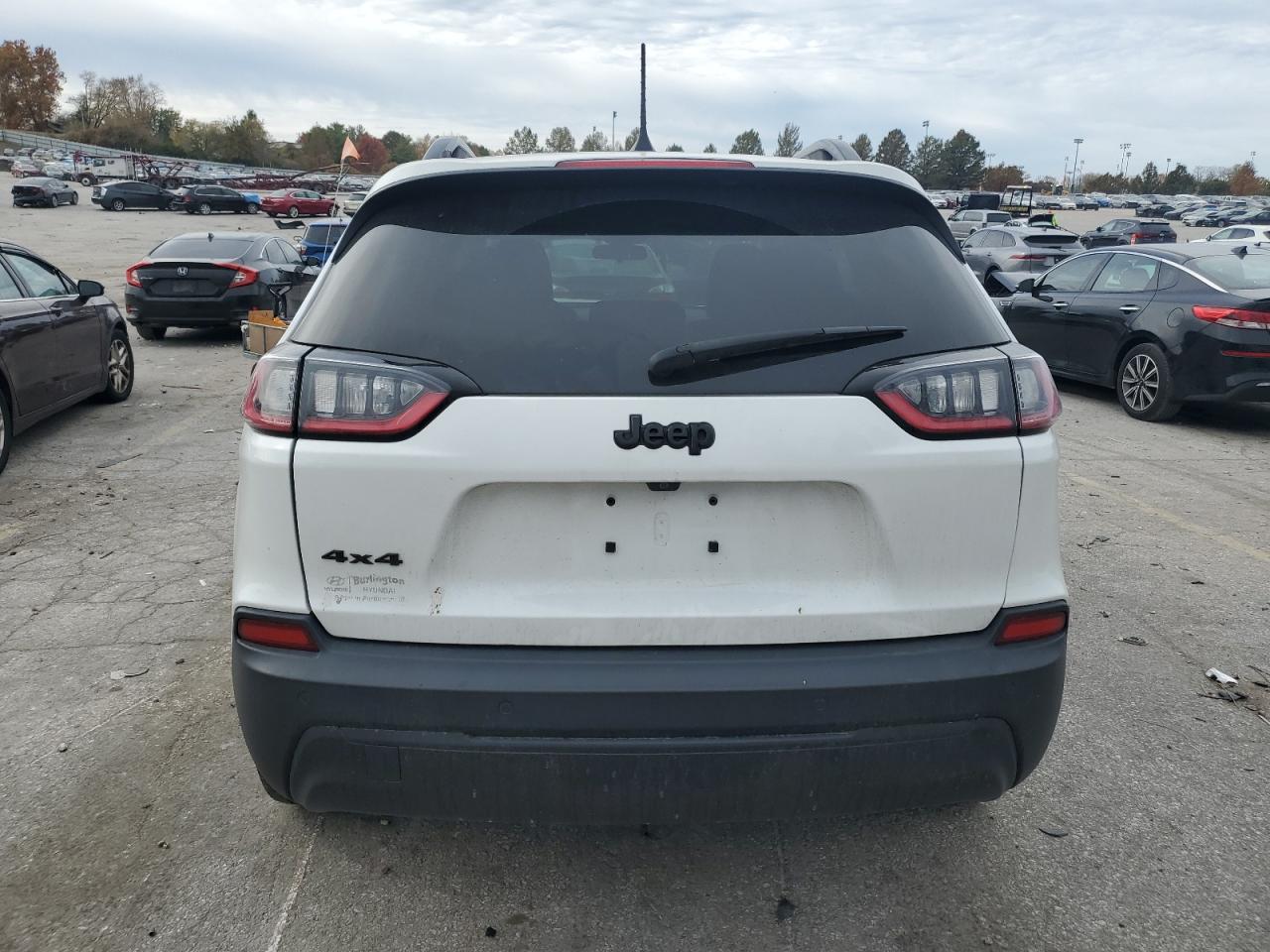 JEEP GRAND CHEROKEE LATITUDE PLUS