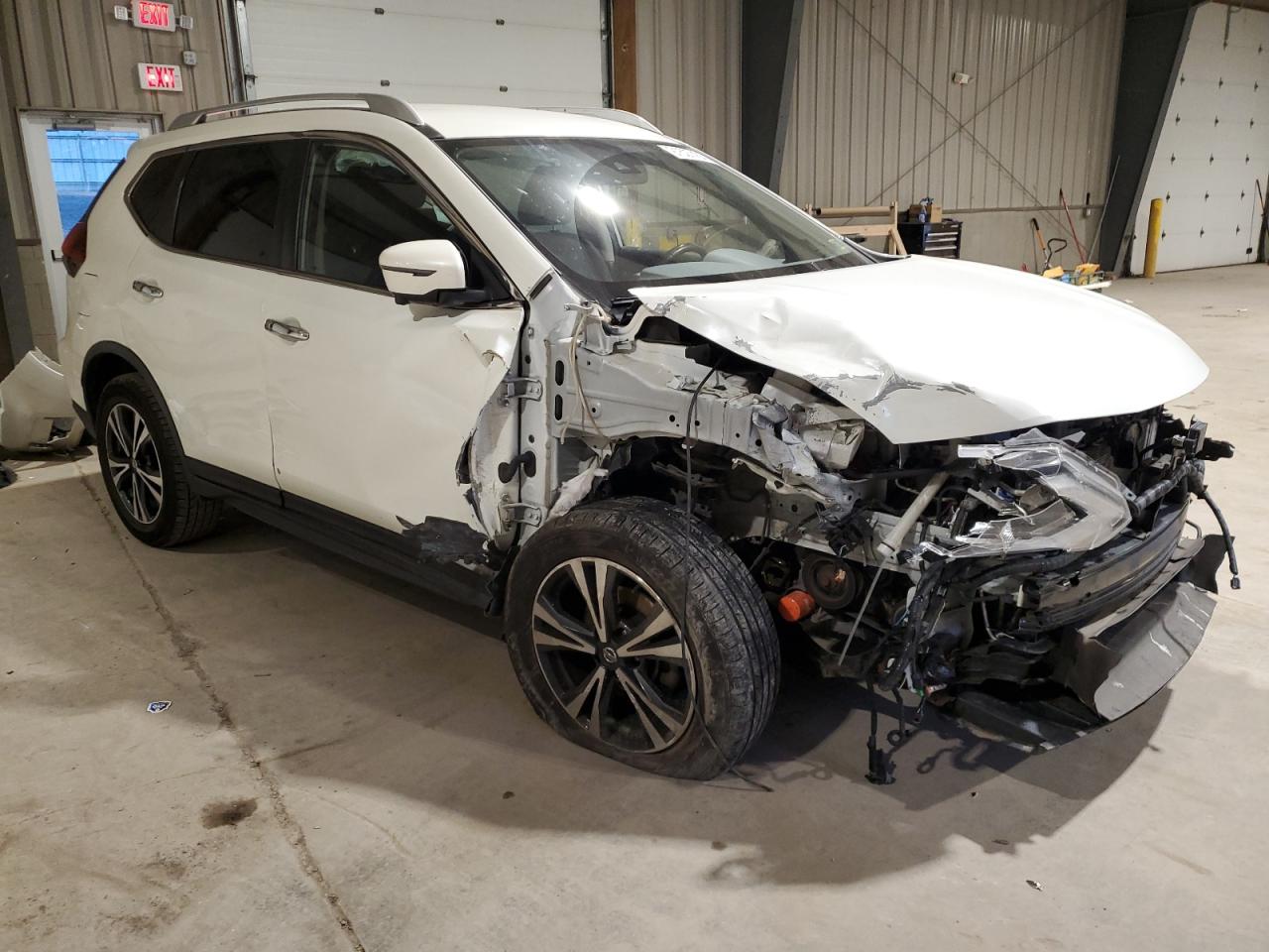 Lot #3301940445 2019 NISSAN ROGUE S