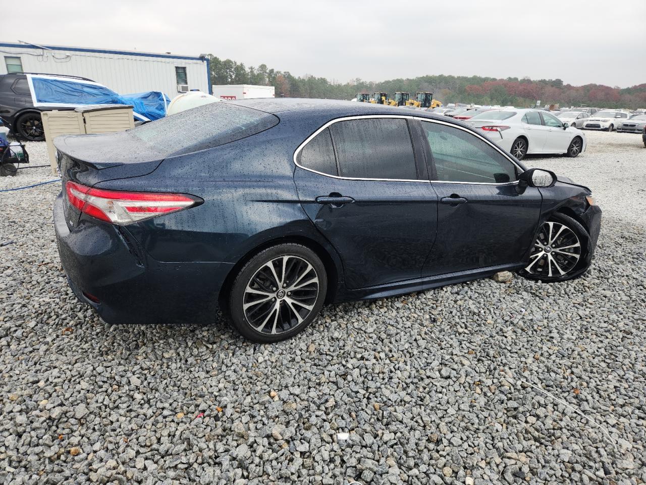 TOYOTA CAMRY L