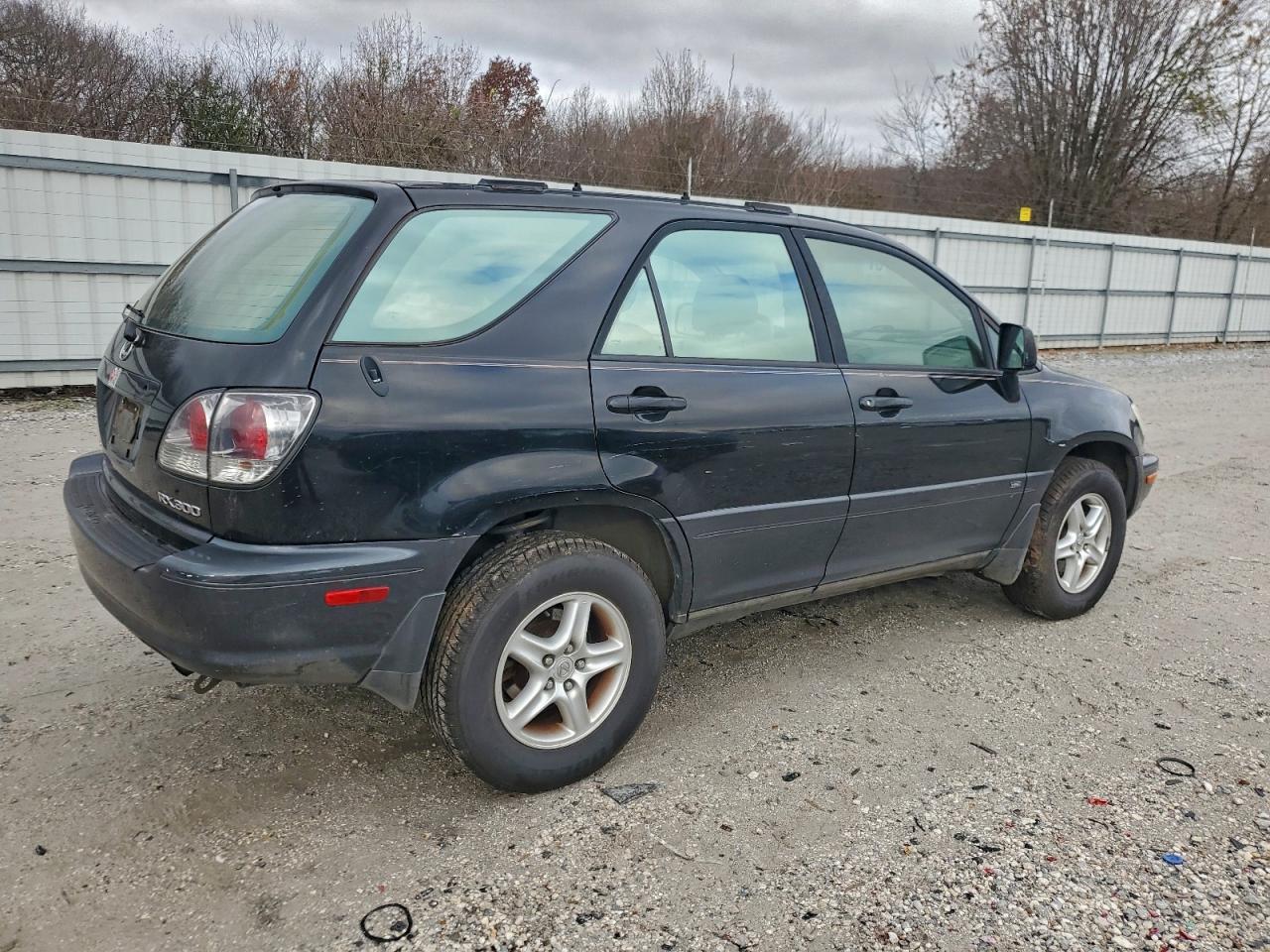 Lot #3297132531 2001 LEXUS RX 300
