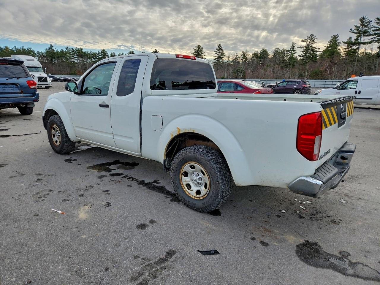 NISSAN FRONTIER S