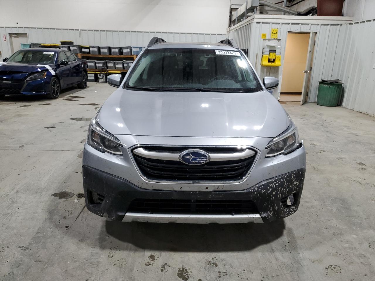 SUBARU OUTBACK LIMITED
