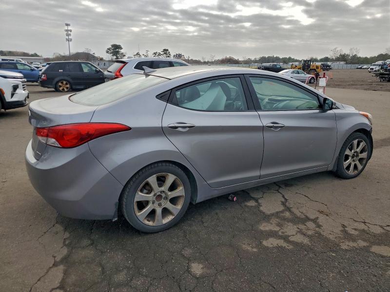 2013 HYUNDAI ELANTRA GL #3302949605