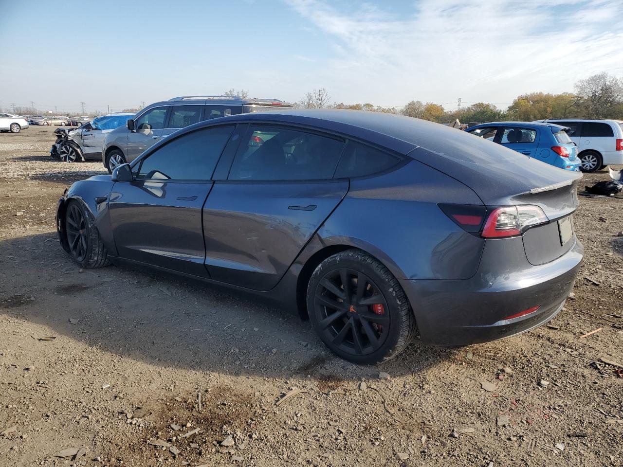 TESLA MODEL 3
