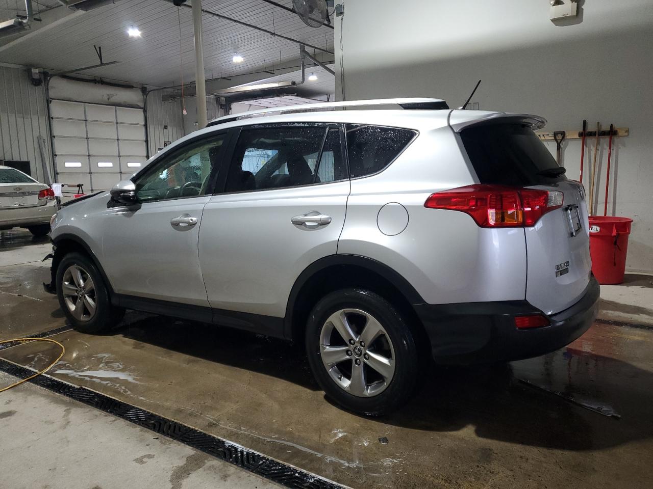 TOYOTA RAV4 XLE
