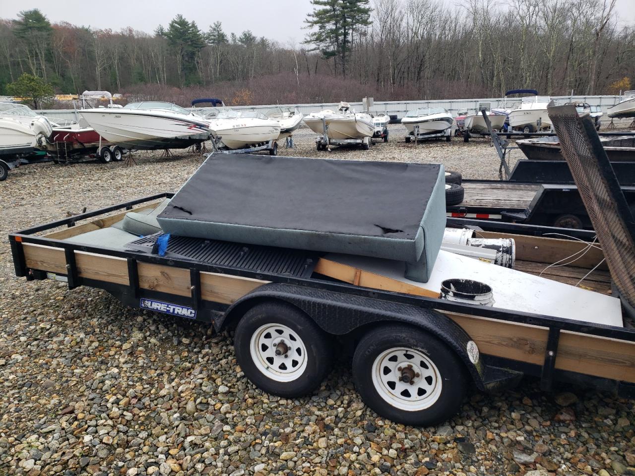 Lot #3304602483 2017 ROYAL DIAMOND 14 FOOT TRAVEL TRAILER