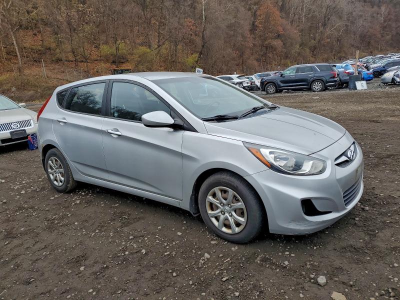 2013 HYUNDAI ACCENT #3305302309
