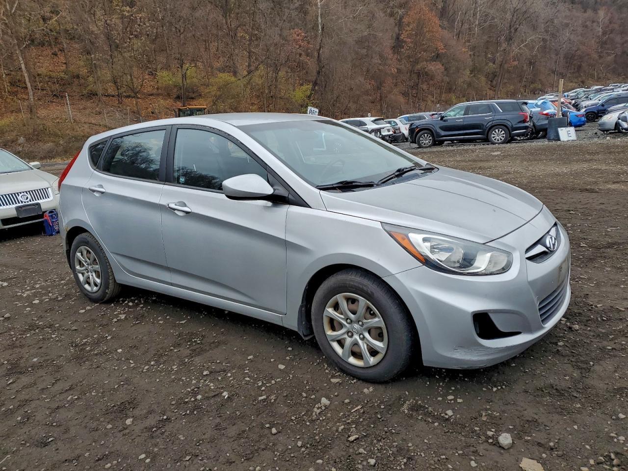 Lot #3305302309 2013 HYUNDAI ACCENT