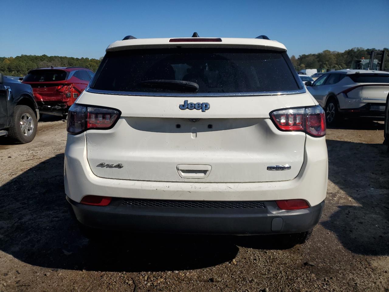 JEEP COMPASS LATITUDE