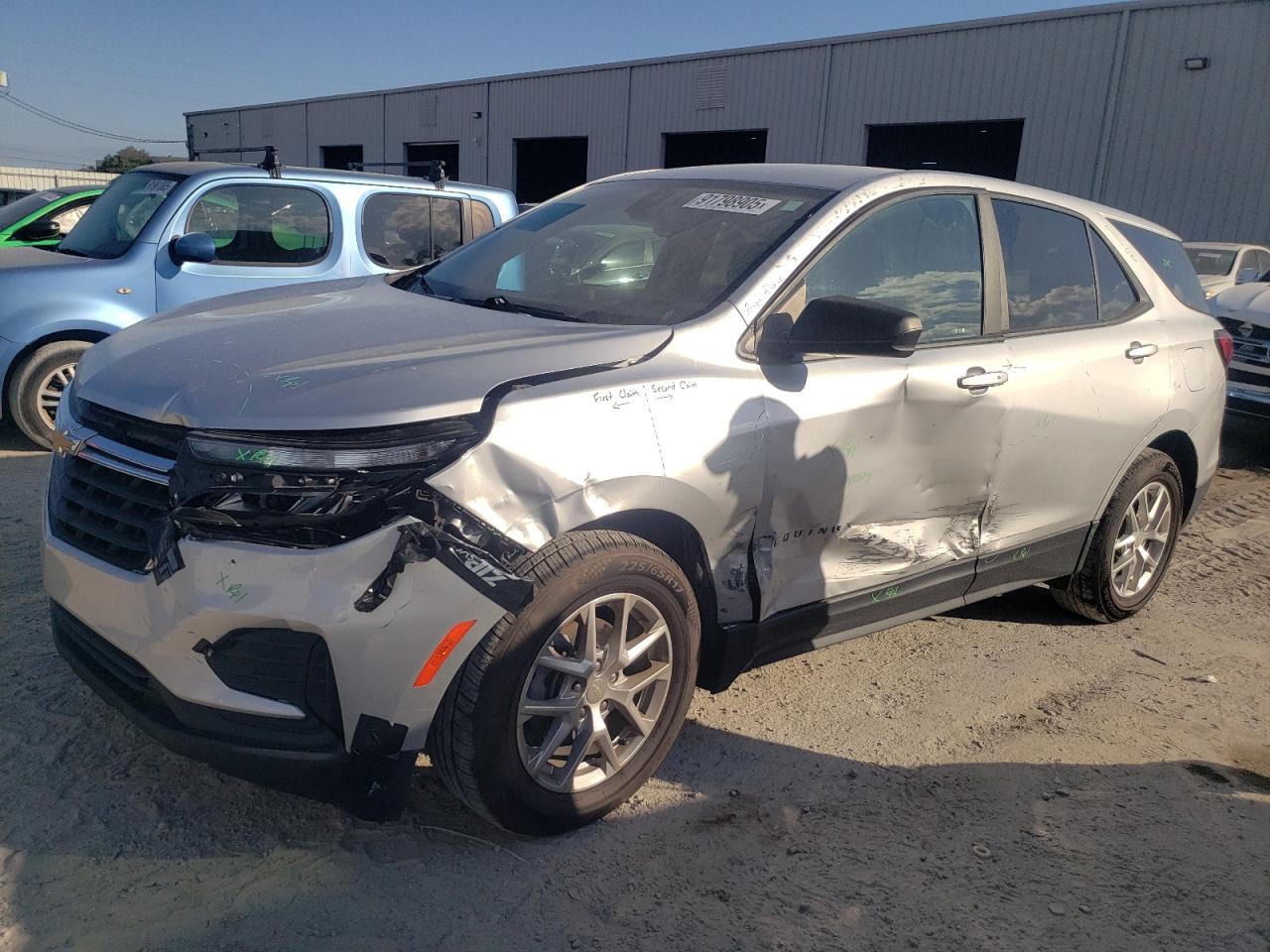 CHEVROLET EQUINOX LS