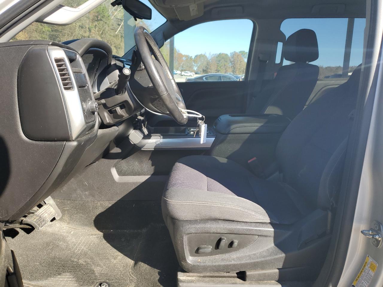 CHEVROLET SILVERADO C1500 LT