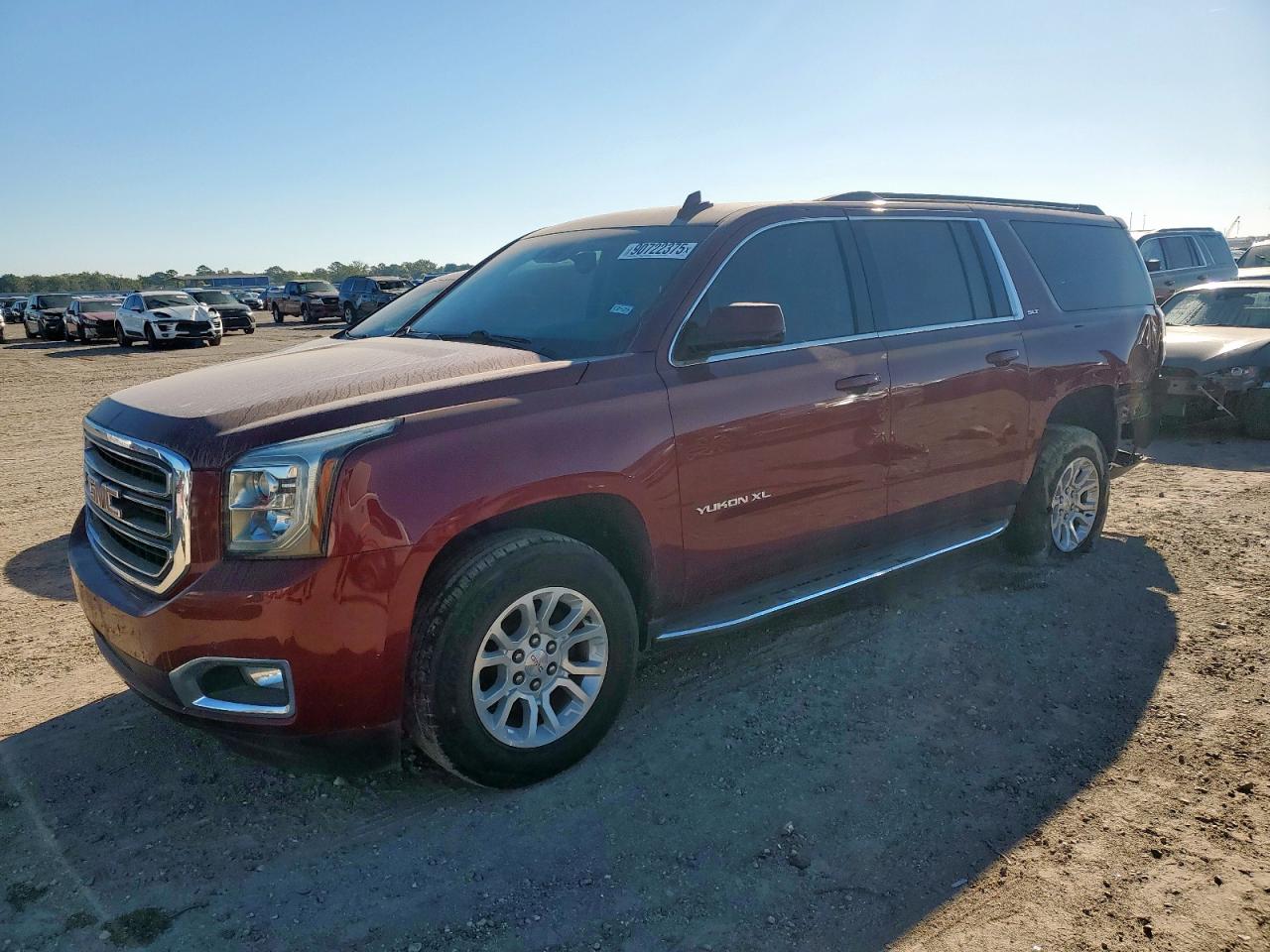 GMC YUKON C1500 SLT