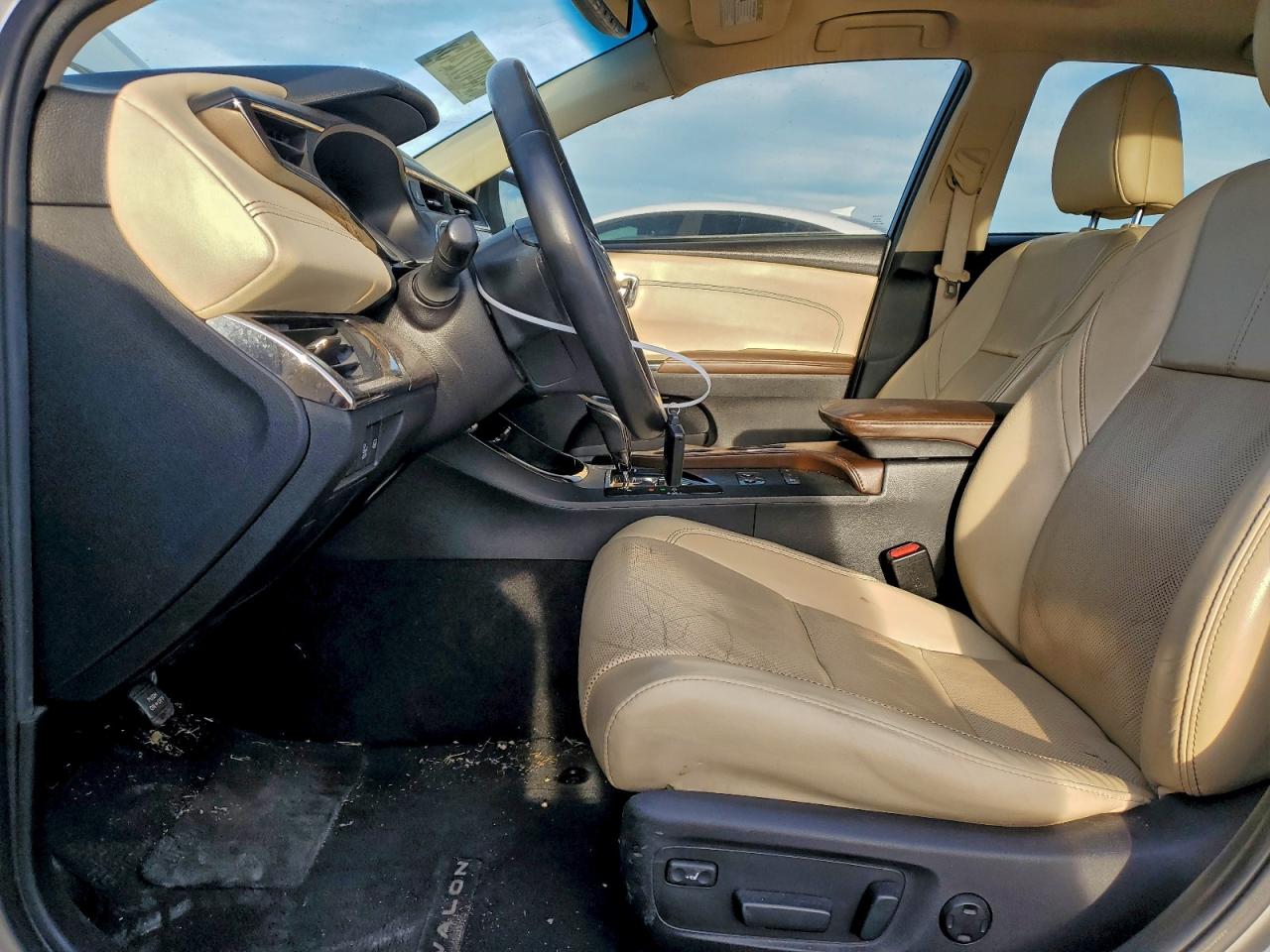 TOYOTA AVALON HYBRID