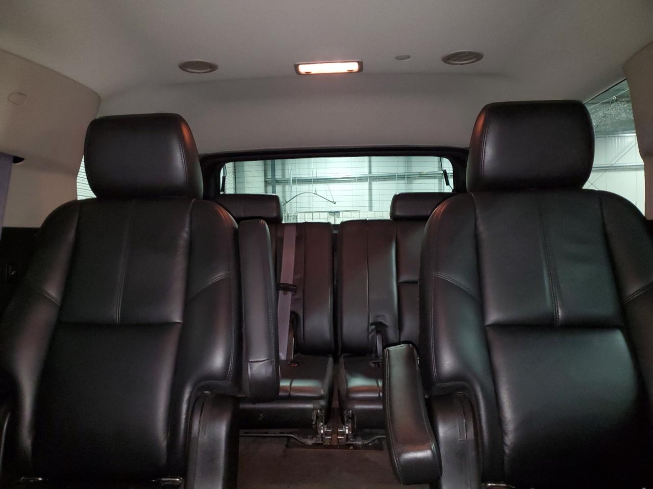 CHEVROLET TAHOE K1500 LT