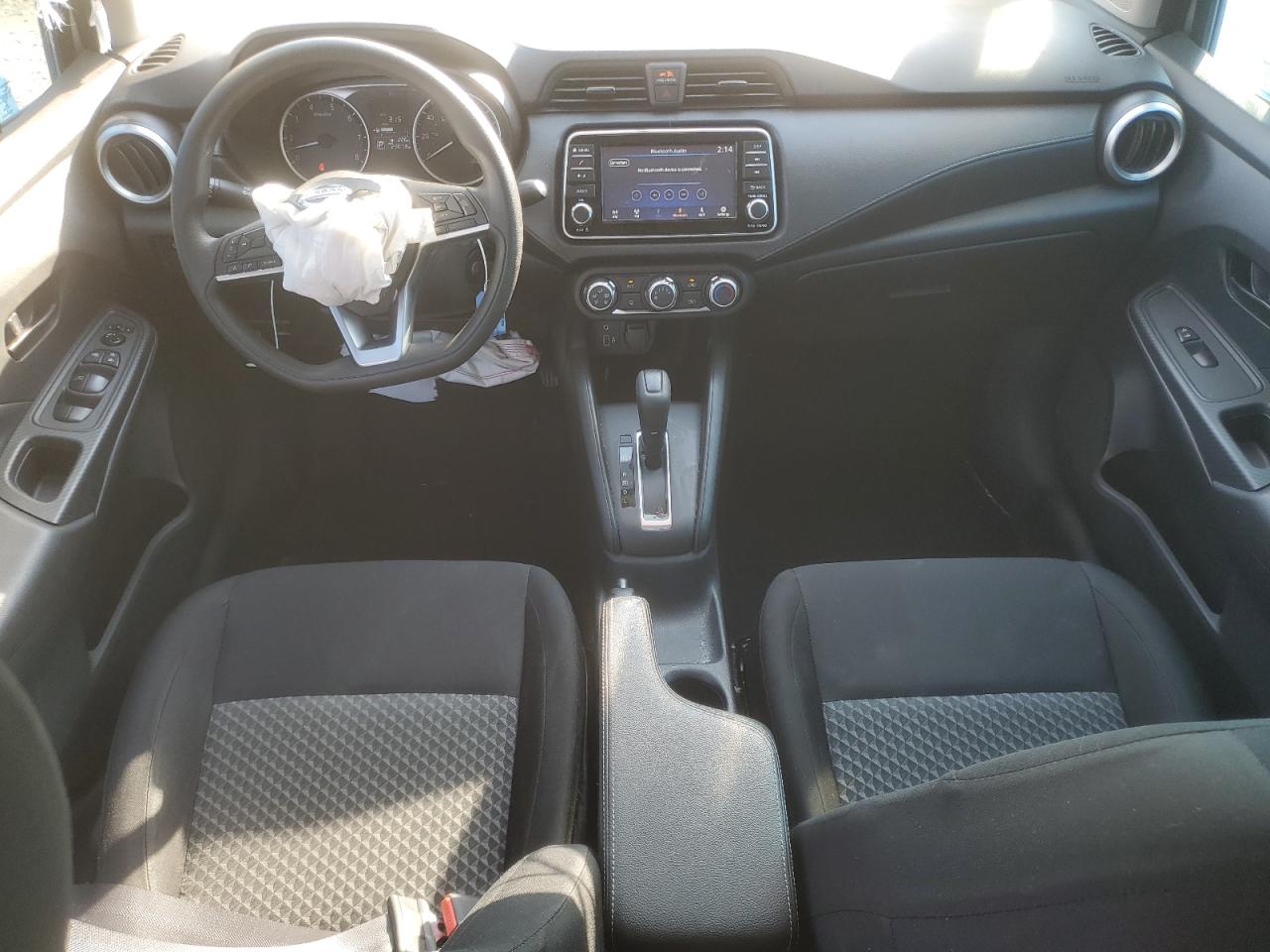 NISSAN VERSA S