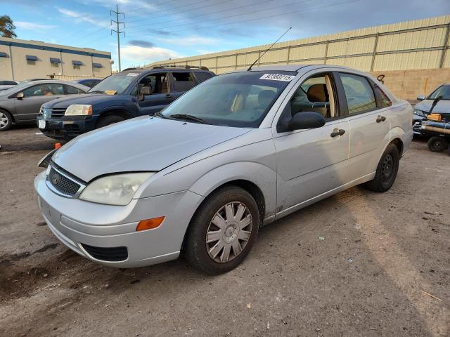Global Auto Auctions: 2005 FORD FOCUS ZX4