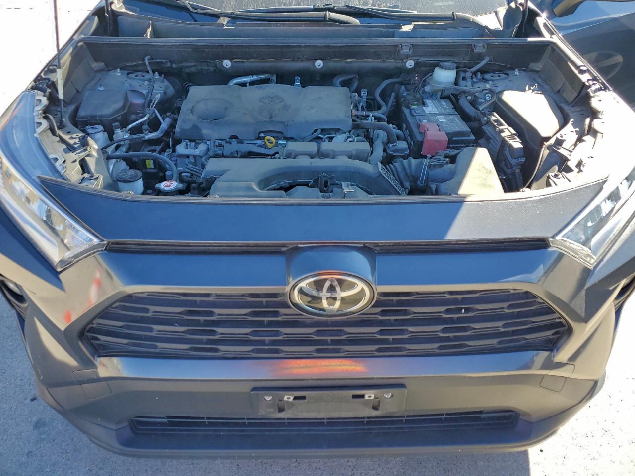 TOYOTA RAV4 XLE PREMIUM