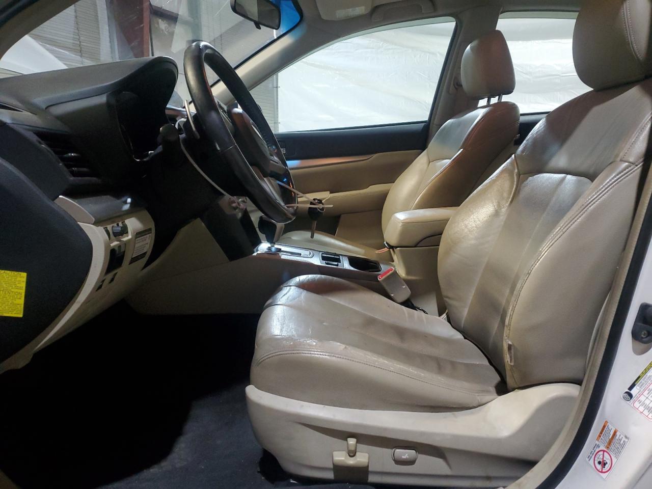 SUBARU LEGACY 3.6R PREMIUM