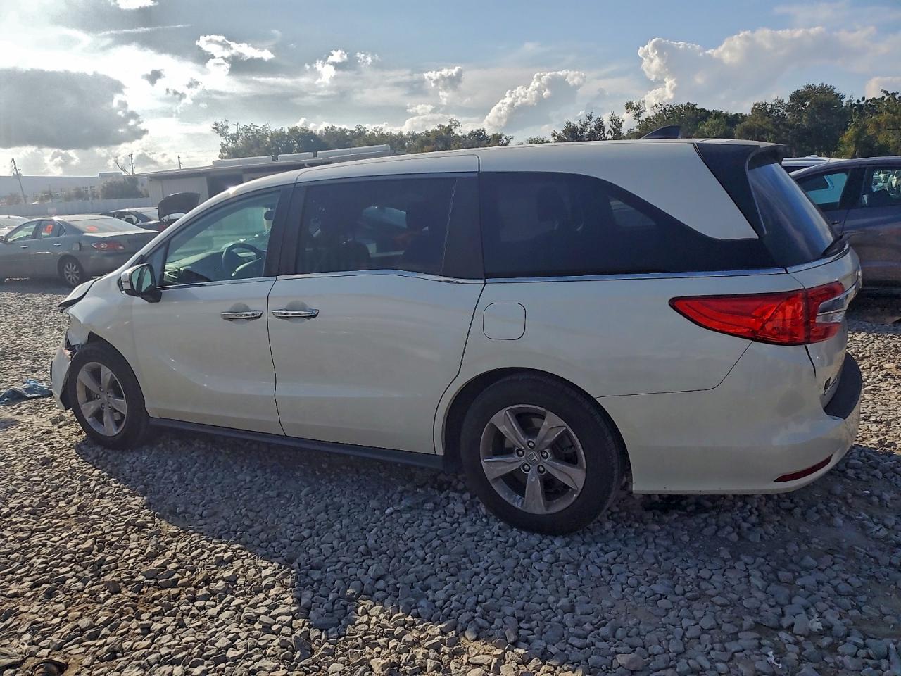 Lot #3315978103 2019 HONDA ODYSSEY EX