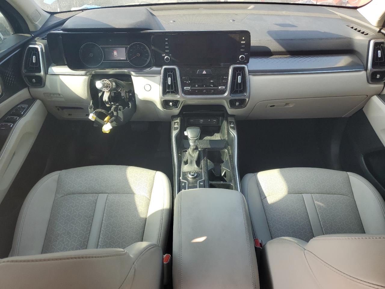 Lot #3290042261 2023 KIA SORENTO S