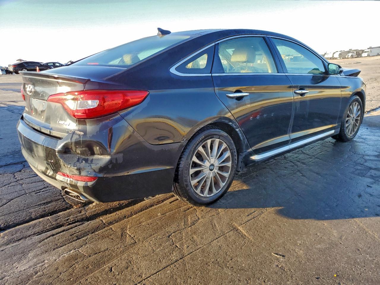 HYUNDAI SONATA SPORT