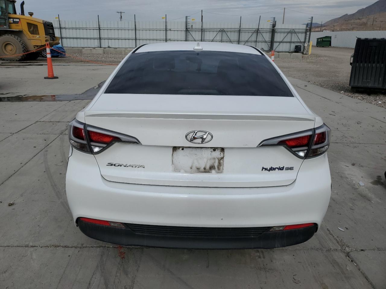 HYUNDAI SONATA HYBRID