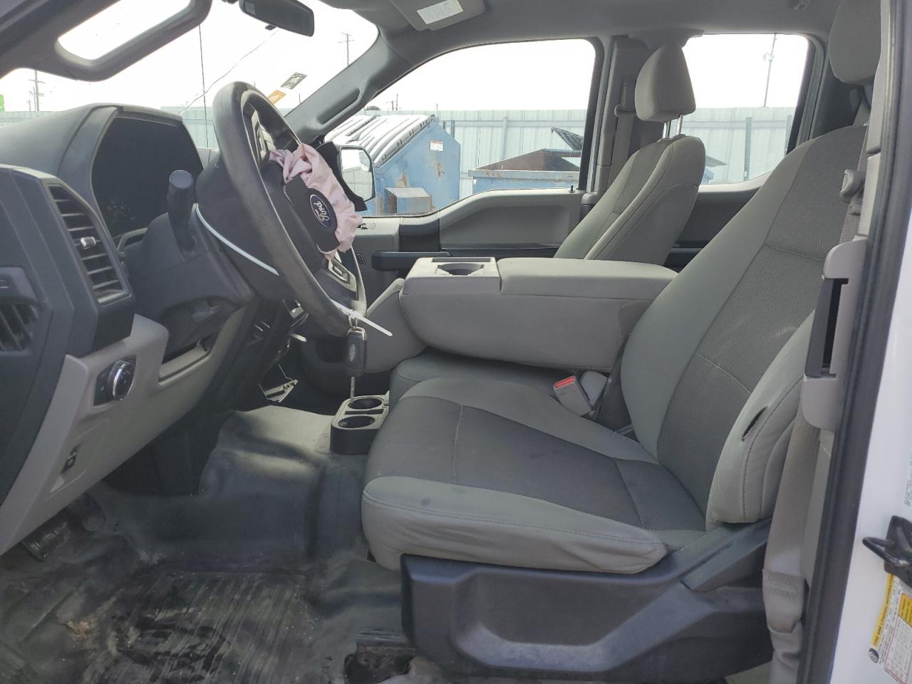 FORD F-150 SUPER CAB