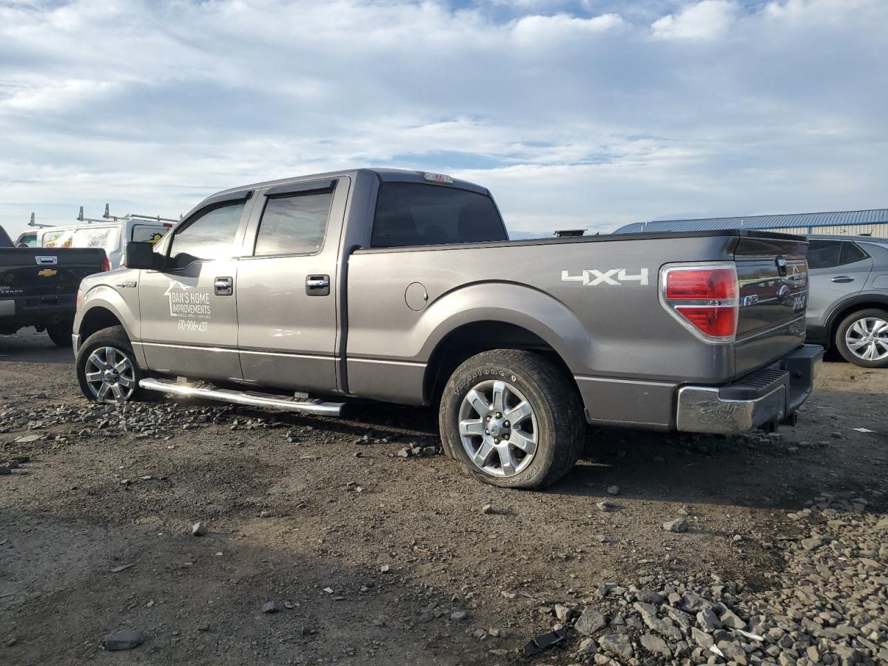 FORD F-150 SUPERCREW