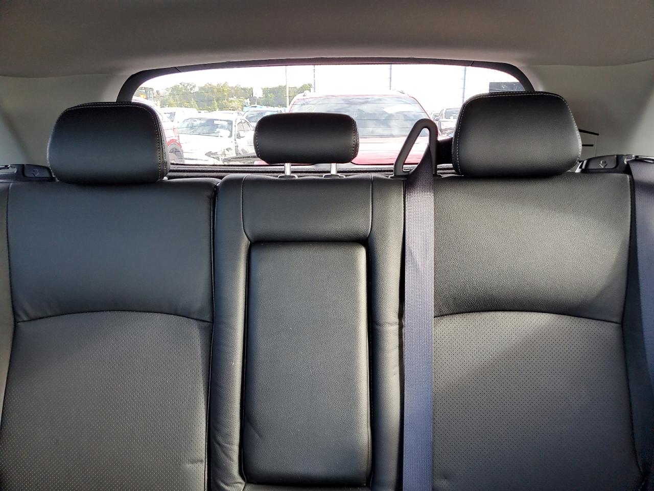 MITSUBISHI OUTLANDER SEL