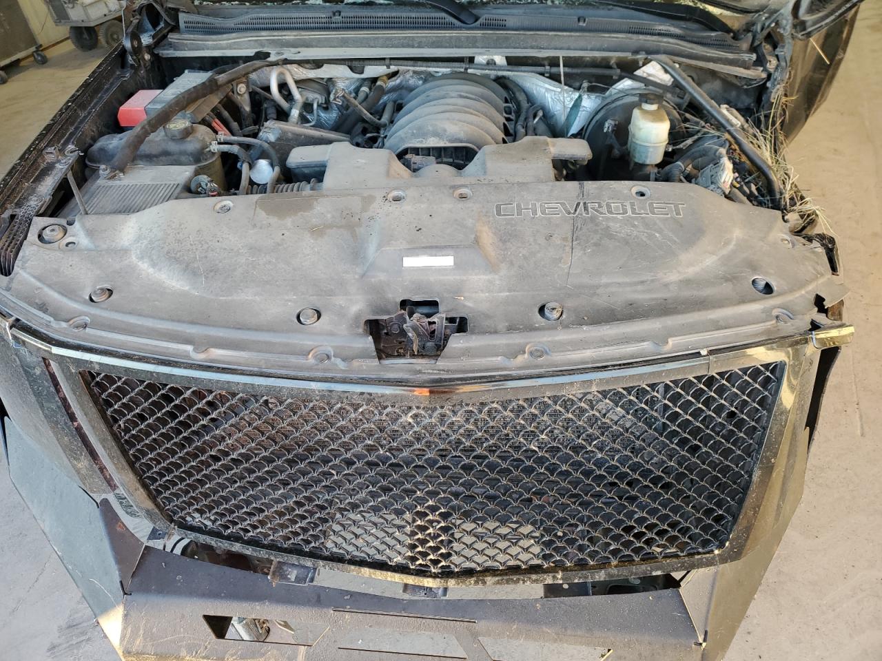 CHEVROLET SUBURBAN K1500 LT