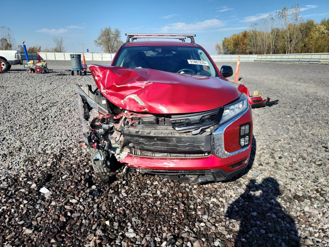 MITSUBISHI OUTLANDER ES