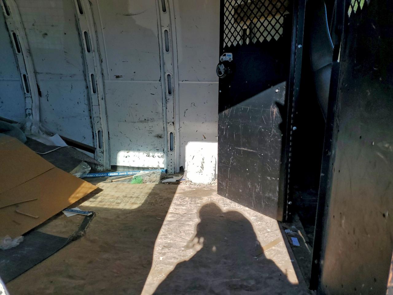 Lot #3302735026 2009 CHEVROLET EXPRESS