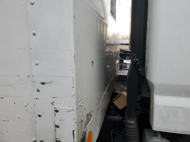 2017 MITSUBISHI FE FEC72S #3303582929