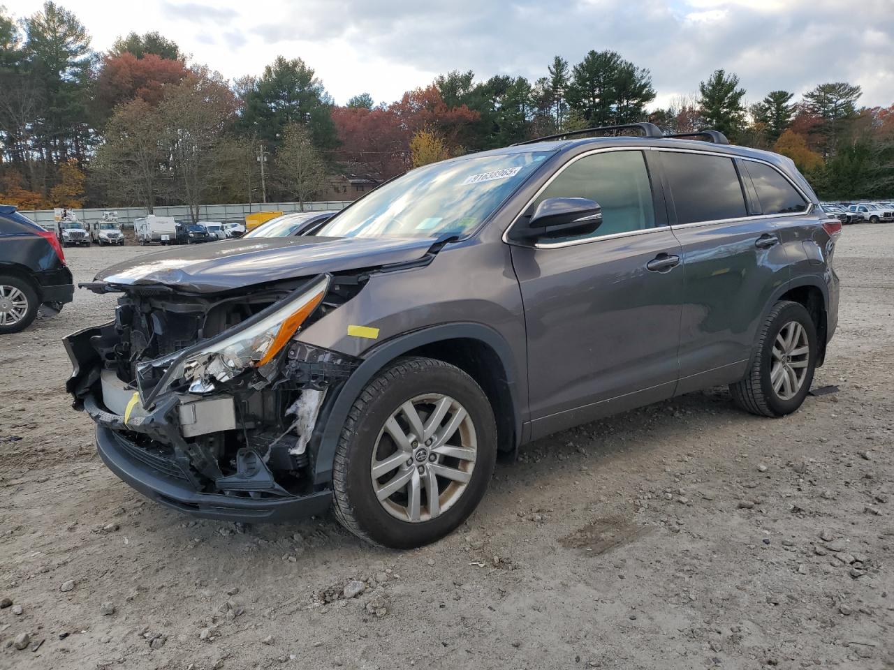 TOYOTA HIGHLANDER LE