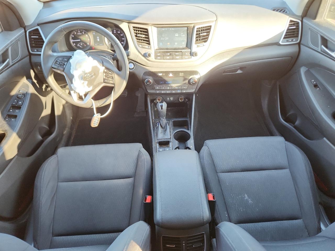 HYUNDAI TUCSON SPORT