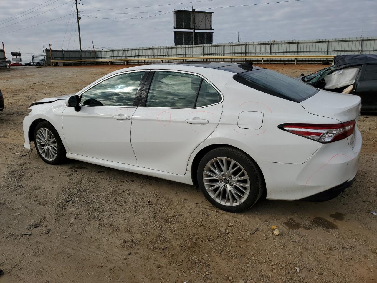 TOYOTA CAMRY XSE