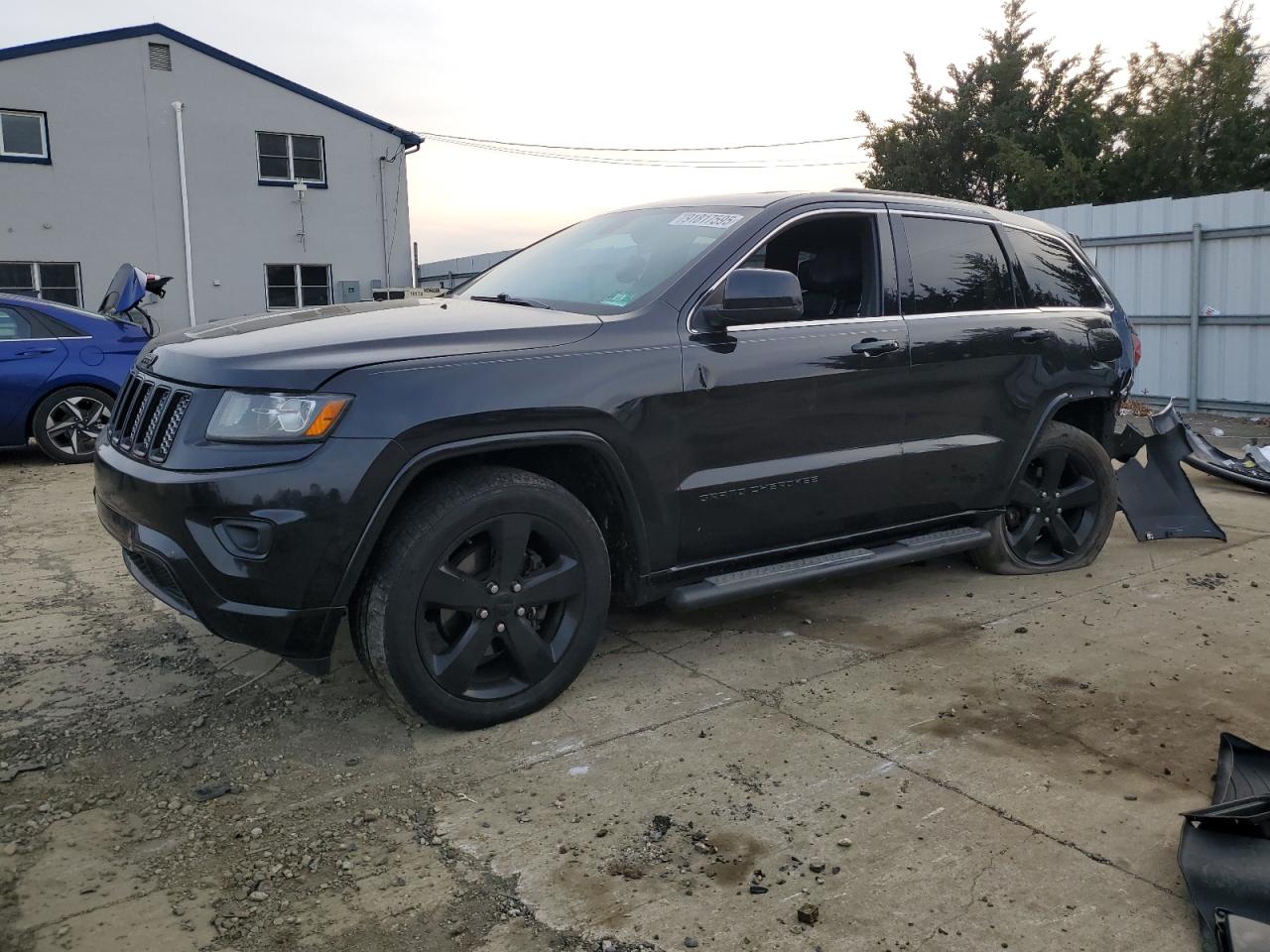JEEP GRAND CHEROKEE LAREDO