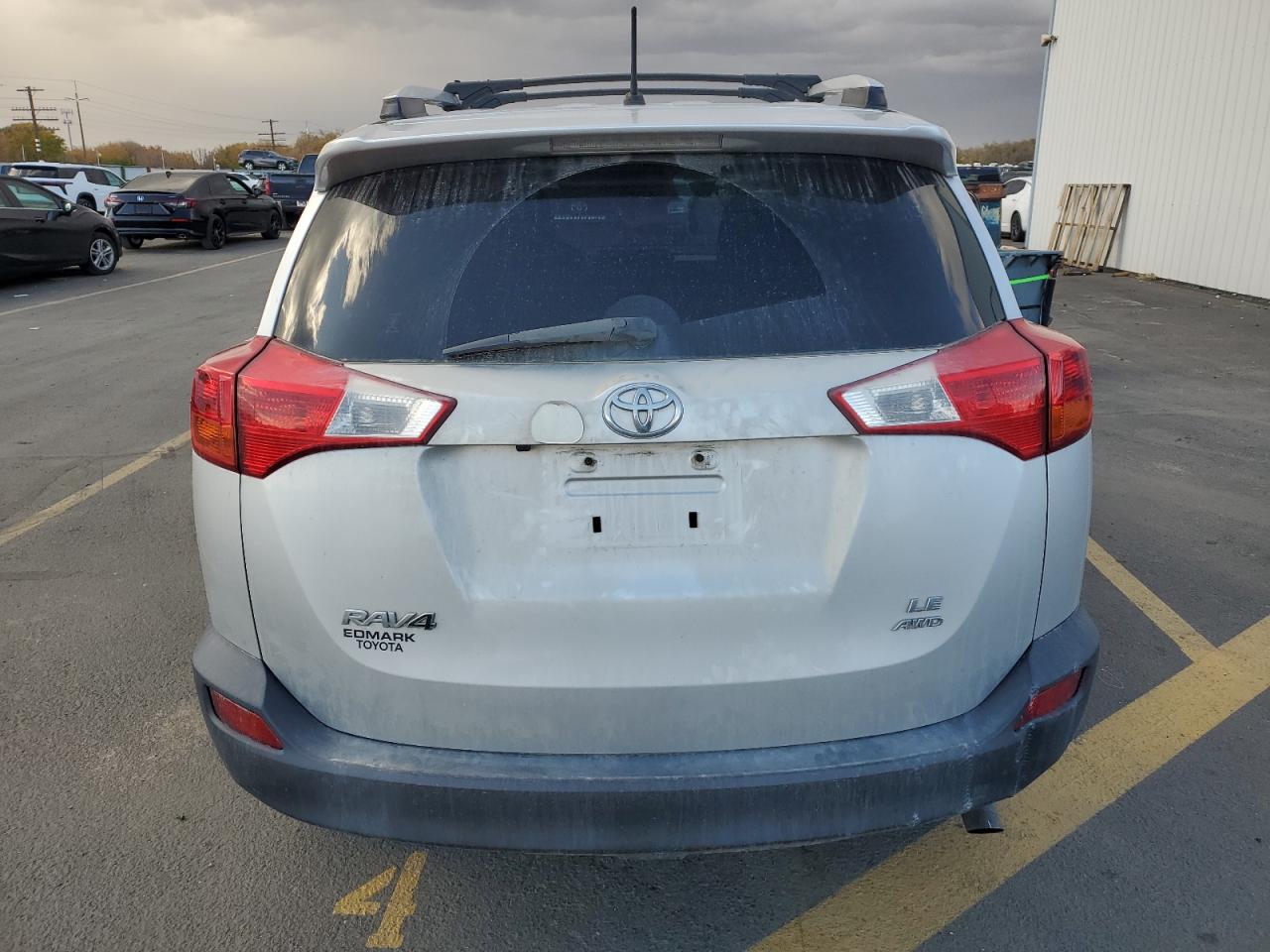 TOYOTA RAV4 LE