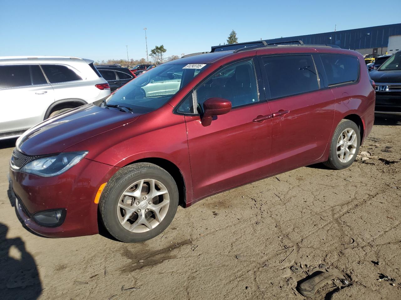 CHRYSLER PACIFICA TOURING L