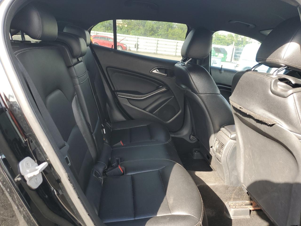 MERCEDES-BENZ GLA-CLASS 250 4MATIC