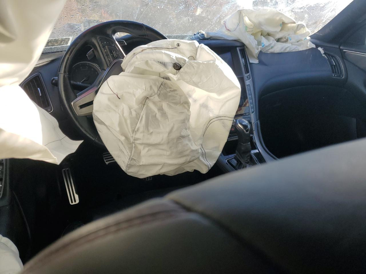 INFINITI Q50 RED SPORT 400